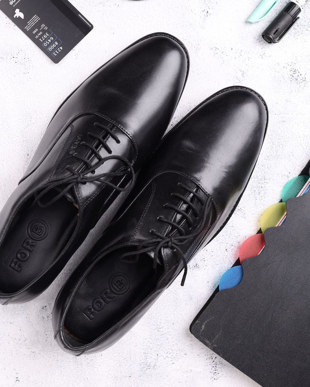 Black leather oxford shoes